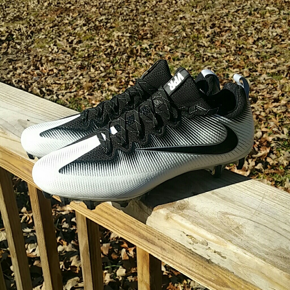 Nike Vapor Football Cleats